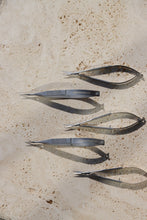 Load image into Gallery viewer, Halo Brow Scissors 2.0