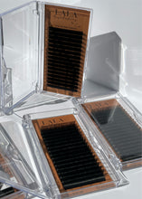 Load image into Gallery viewer, 16 Row Single Volume Lash Trays